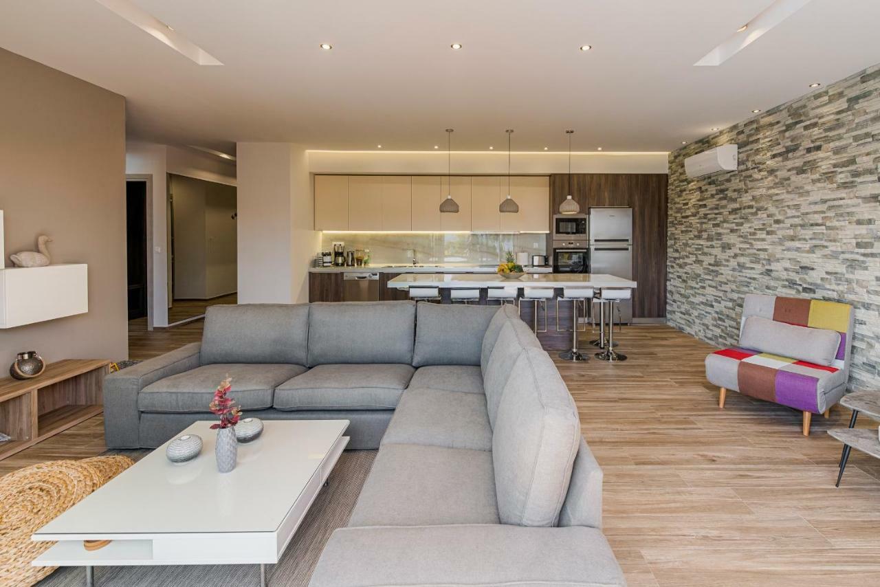Nastazia Luxury Beach House Ialysos  Bagian luar foto