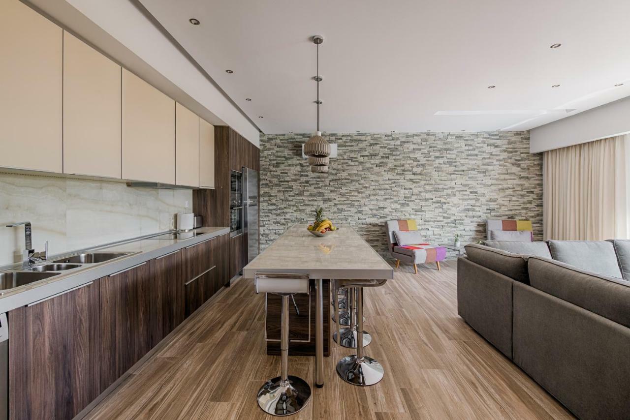Nastazia Luxury Beach House Ialysos  Bagian luar foto